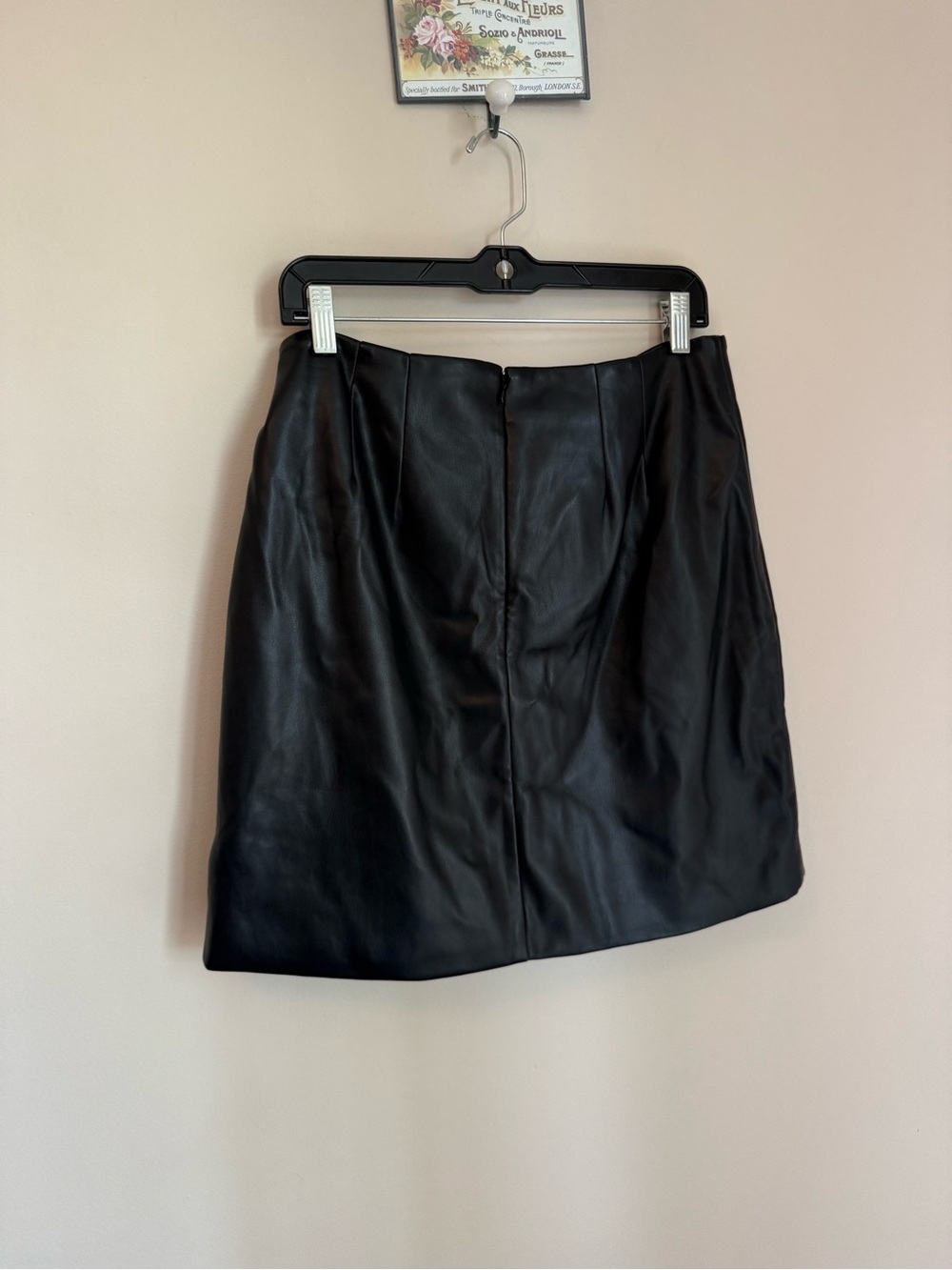 NWT LOFT Black Faux Leather Wrap Mini Skirt with Side Bow - Picture 3 of 7